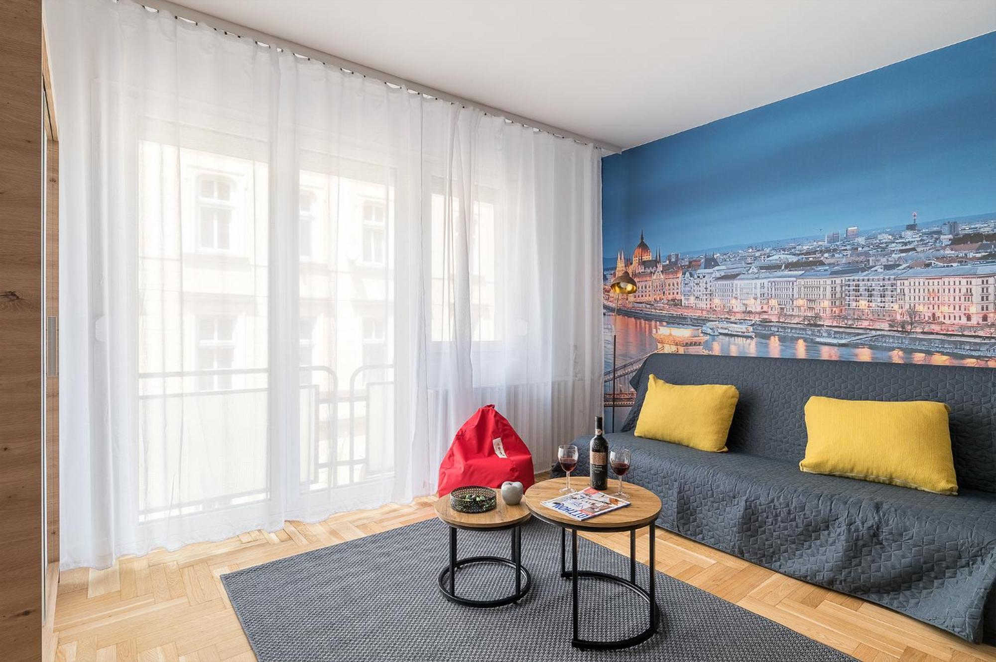 Newly Renovated!!! - Modern Apartment 10 Minutes From The Grand Boulevard Βουδαπέστη Εξωτερικό φωτογραφία
